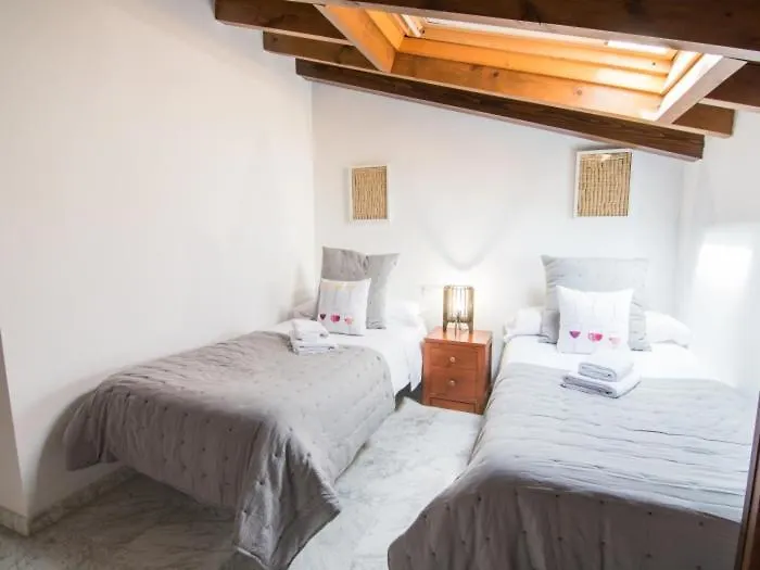 Apartamentos Granada Centro ספרד