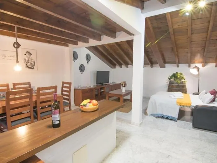 Apartamentos Granada Centro Apartment